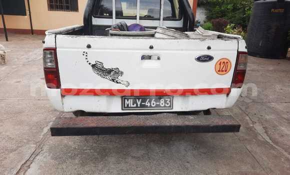 Nunua Ilio tumika Ford Ranger Nyeupe Gari ndani ya Maputo nchini Maputo Nunua Ilio tumika Ford Ranger Nyeupe Gari ndani ya Maputo nchini Maputo
