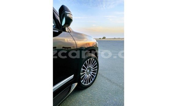 Buy Import Toyota Land Cruiser Black Car in Import - Dubai in Cabo Delgado Buy Import Toyota Land Cruiser Black Car in Import - Dubai in Cabo Delgado