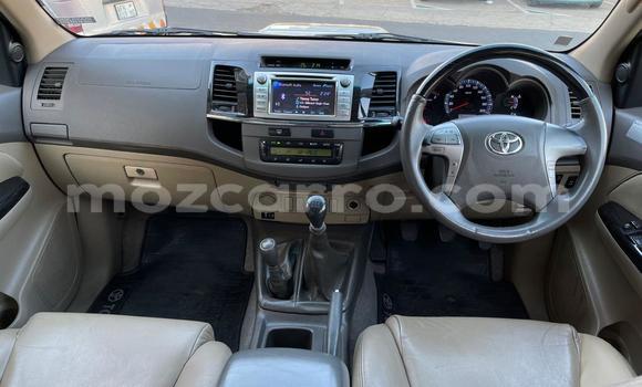 Tenga Tsaru Toyota Fortuner Zvimwe Mota in Maputo in Maputo Tenga Tsaru Toyota Fortuner Zvimwe Mota in Maputo in Maputo