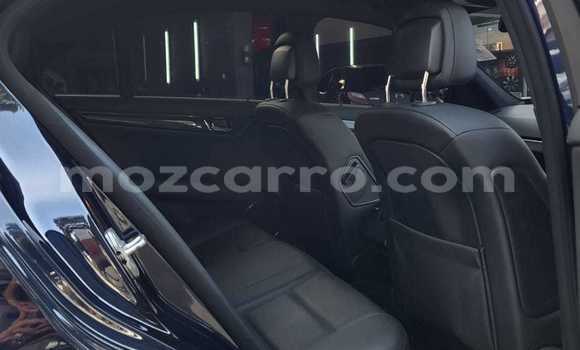 Nunua Ilio tumika Mercedes‒Benz C-Class Bluu Gari ndani ya Maputo nchini Maputo Nunua Ilio tumika Mercedes‒Benz C-Class Bluu Gari ndani ya Maputo nchini Maputo