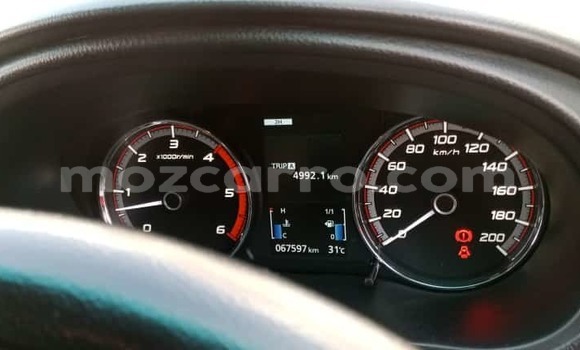 Comprar Usado Mitsubishi Triton Preto Carro em Maputo em Maputo Comprar Usado Mitsubishi Triton Preto Carro em Maputo em Maputo