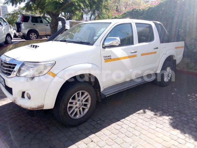 Big with watermark toyota hilux maputo maputo 17020