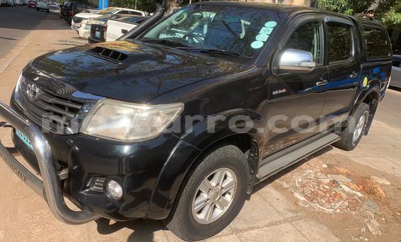 Buy Used Toyota Hilux Black Car in Maputo in Maputo Buy Used Toyota Hilux Black Car in Maputo in Maputo
