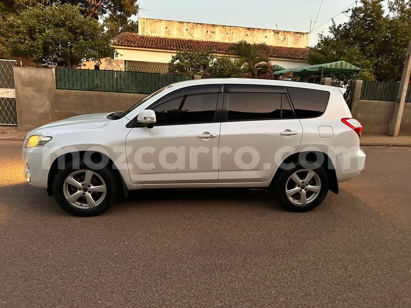 Big with watermark toyota vanguard maputo maputo 17025