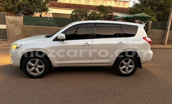 Buy Used Toyota Vanguard White Car in Maputo in Maputo Buy Used Toyota Vanguard White Car in Maputo in Maputo