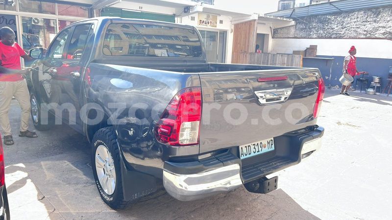 Big with watermark toyota hiluxe revo maputo maputo 17028