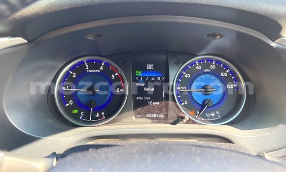 Nunua Ilio tumika Toyota Hiluxe Revo Fedha Gari ndani ya Maputo nchini Maputo Nunua Ilio tumika Toyota Hiluxe Revo Fedha Gari ndani ya Maputo nchini Maputo