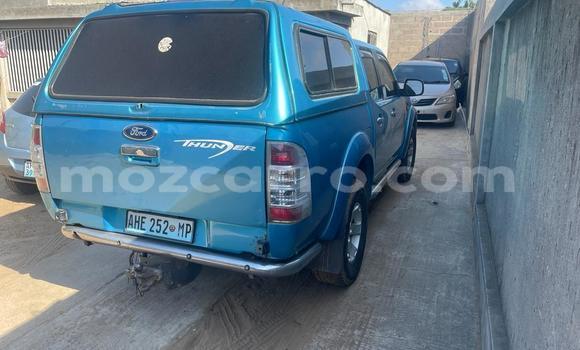 Buy Used Ford Thunderbird Blue Car in Maputo in Maputo Buy Used Ford Thunderbird Blue Car in Maputo in Maputo