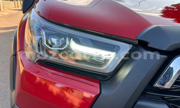 Buy Used Toyota Hilux Red Car in Maputo in Maputo Buy Used Toyota Hilux Red Car in Maputo in Maputo