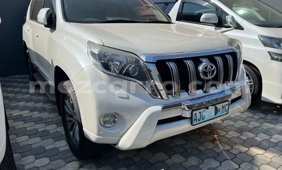 Nunua Ilio tumika Toyota Land Cruiser Prado Nyeupe Gari ndani ya Maputo nchini Maputo Nunua Ilio tumika Toyota Land Cruiser Prado Nyeupe Gari ndani ya Maputo nchini Maputo