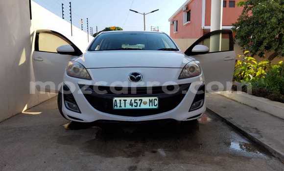 Buy Used Mazda Axela White Car in Maputo in Maputo