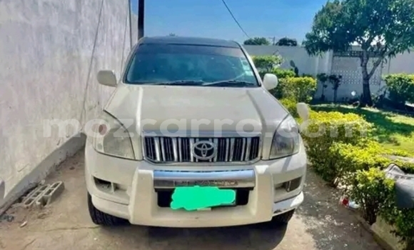 Nunua Ilio tumika Toyota Land Cruiser Prado Nyeupe Gari ndani ya Maputo nchini Maputo Nunua Ilio tumika Toyota Land Cruiser Prado Nyeupe Gari ndani ya Maputo nchini Maputo