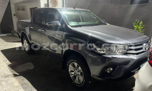 Buy Used Toyota Hiluxe Revo Other Car in Maputo in Maputo