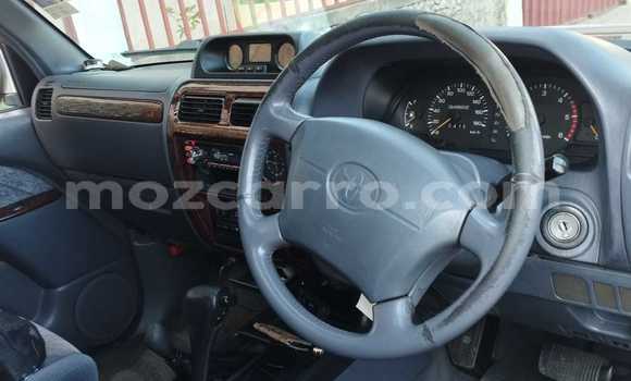 Nunua Ilio tumika Toyota Land Cruiser Prado Kijani Gari ndani ya Maputo nchini Maputo Nunua Ilio tumika Toyota Land Cruiser Prado Kijani Gari ndani ya Maputo nchini Maputo