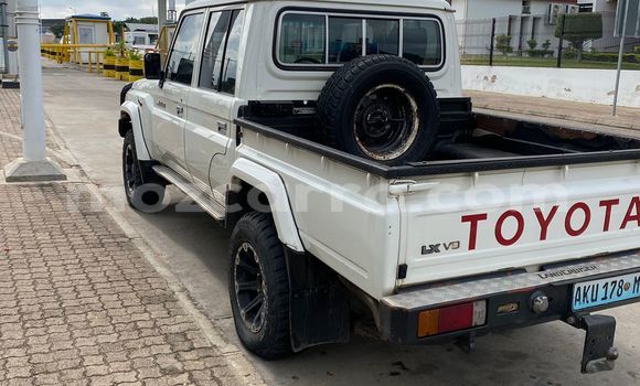 Tenga Tsaru Toyota Land Cruiser Chena Mota in Maputo in Maputo Tenga Tsaru Toyota Land Cruiser Chena Mota in Maputo in Maputo