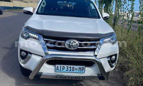 Tenga Tsaru Toyota Fortuner Chena Mota in Maputo in Maputo Tenga Tsaru Toyota Fortuner Chena Mota in Maputo in Maputo