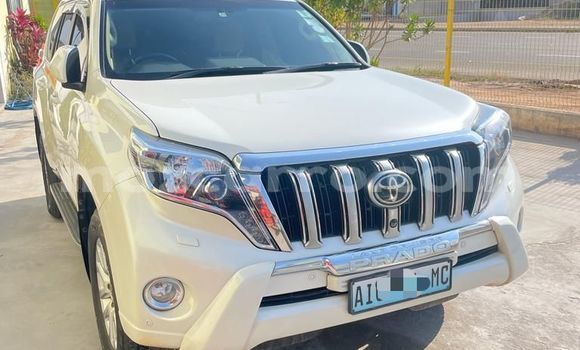 Comprar Usado Toyota Land Cruiser Prado Branco Carro em Maputo em Maputo