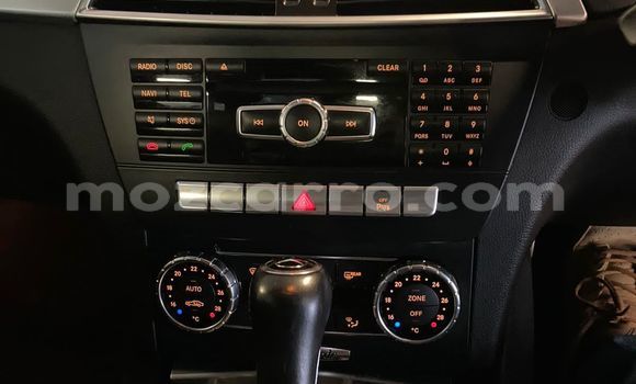 Nunua Ilio tumika Mercedes‒Benz C-Class Nyingine Gari ndani ya Maputo nchini Maputo Nunua Ilio tumika Mercedes‒Benz C-Class Nyingine Gari ndani ya Maputo nchini Maputo
