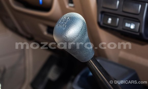 Comprar Importar Toyota Land Cruiser Bege Carro em Import - Dubai em Cabo Delgado Comprar Importar Toyota Land Cruiser Bege Carro em Import - Dubai em Cabo Delgado