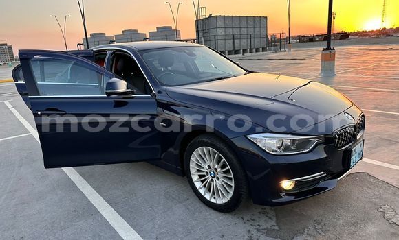 Comprar Usado BMW 3-Series Azul Carro em Maputo em Maputo Comprar Usado BMW 3-Series Azul Carro em Maputo em Maputo
