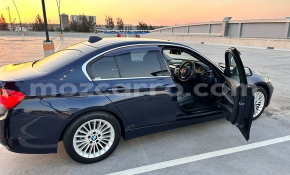 Comprar Usado BMW 3-Series Azul Carro em Maputo em Maputo Comprar Usado BMW 3-Series Azul Carro em Maputo em Maputo