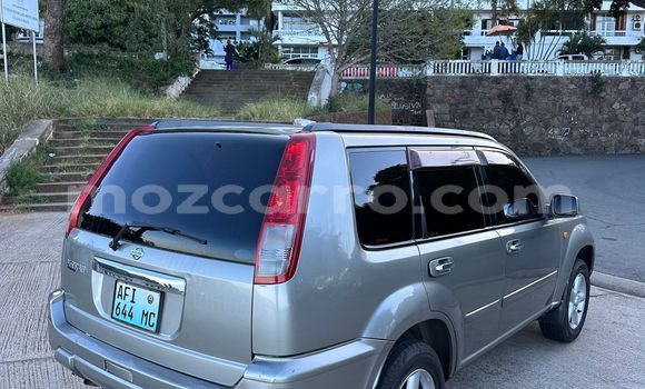 Comprar Usado Nissan X-Trail Prata Carro em Maputo em Maputo Comprar Usado Nissan X-Trail Prata Carro em Maputo em Maputo