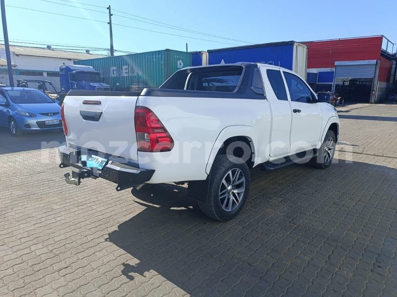 Big with watermark toyota hiluxe revo maputo maputo 17100