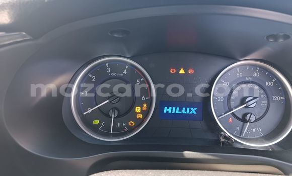 Buy Used Toyota Hiluxe Revo White Car in Maputo in Maputo Buy Used Toyota Hiluxe Revo White Car in Maputo in Maputo
