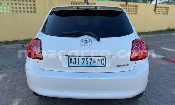 Comprar Usado Toyota Auris Branco Carro em Maputo em Maputo Comprar Usado Toyota Auris Branco Carro em Maputo em Maputo