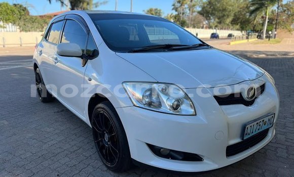 Comprar Usado Toyota Auris Branco Carro em Maputo em Maputo Comprar Usado Toyota Auris Branco Carro em Maputo em Maputo