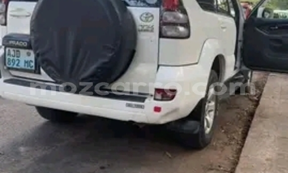 Comprar Usado Toyota Land Cruiser Prado Branco Carro em Maputo em Maputo Comprar Usado Toyota Land Cruiser Prado Branco Carro em Maputo em Maputo