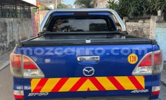 Comprar Usado Mazda BT-50 De outros Carro em Maputo em Maputo Comprar Usado Mazda BT-50 De outros Carro em Maputo em Maputo