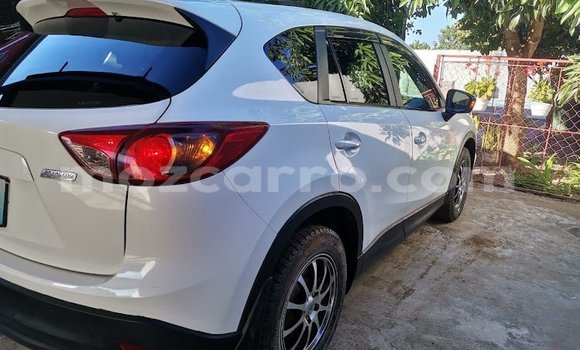 Comprar Usado Mazda CX-5 Branco Carro em Maputo em Maputo Comprar Usado Mazda CX-5 Branco Carro em Maputo em Maputo