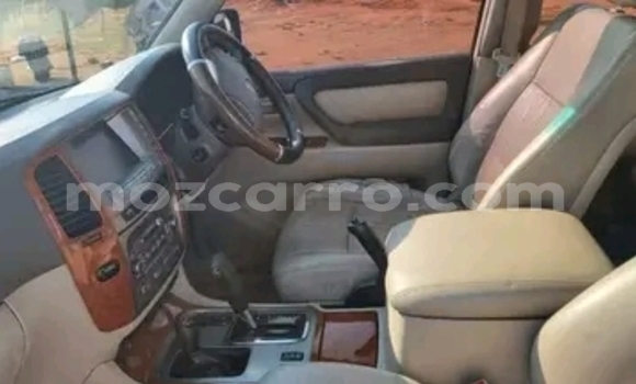 Nunua Ilio tumika Toyota Land Cruiser Nyingine Gari ndani ya Maputo nchini Maputo Nunua Ilio tumika Toyota Land Cruiser Nyingine Gari ndani ya Maputo nchini Maputo