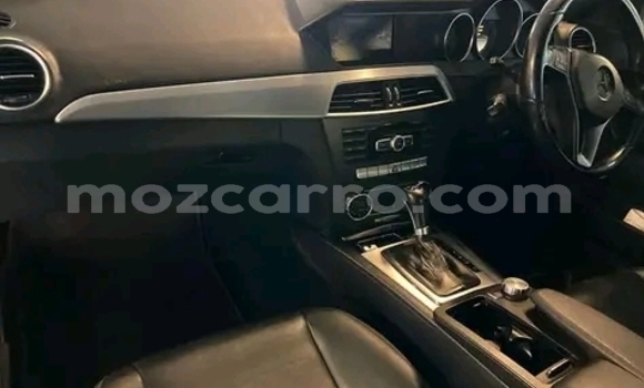 Nunua Ilio tumika Mercedes-Benz E-Classe Nyingine Gari ndani ya Maputo nchini Maputo Nunua Ilio tumika Mercedes-Benz E-Classe Nyingine Gari ndani ya Maputo nchini Maputo