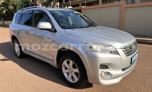 Comprar Usado Toyota Vanguard De outros Carro em Maputo em Maputo Comprar Usado Toyota Vanguard De outros Carro em Maputo em Maputo