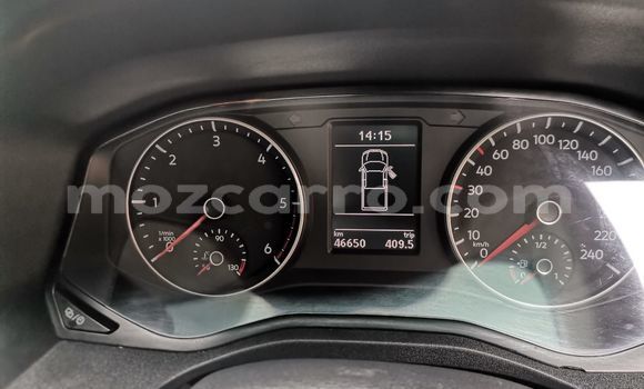 Nunua Ilio tumika Volkswagen Amarok Fedha Gari ndani ya Maputo nchini Maputo Nunua Ilio tumika Volkswagen Amarok Fedha Gari ndani ya Maputo nchini Maputo