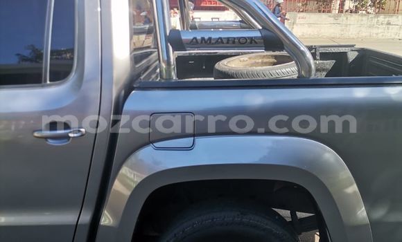 Nunua Ilio tumika Volkswagen Amarok Fedha Gari ndani ya Maputo nchini Maputo Nunua Ilio tumika Volkswagen Amarok Fedha Gari ndani ya Maputo nchini Maputo