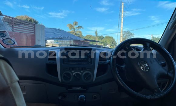 Comprar Usado Toyota Hilux Branco Carro em Maputo em Maputo Comprar Usado Toyota Hilux Branco Carro em Maputo em Maputo