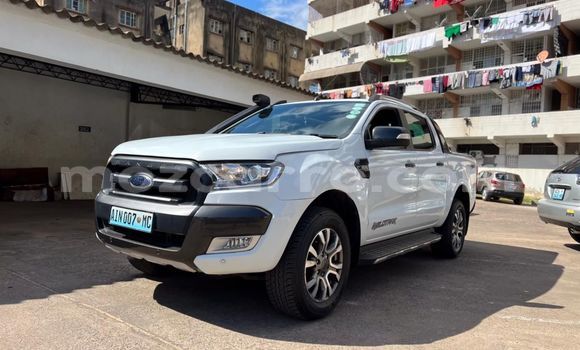 Tenga Tsaru Ford Ranger Chena Mota in Maputo in Maputo