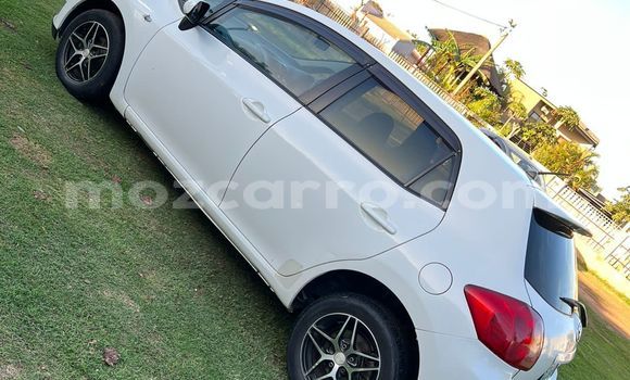 Buy Used Toyota Auris White Car in Maputo in Maputo Buy Used Toyota Auris White Car in Maputo in Maputo