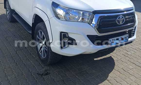 Buy Used Toyota Hilux White Car in Maputo in Maputo Buy Used Toyota Hilux White Car in Maputo in Maputo