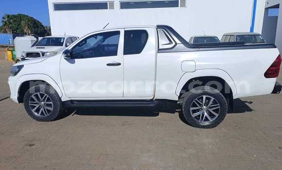 Buy Used Toyota Hilux White Car in Maputo in Maputo Buy Used Toyota Hilux White Car in Maputo in Maputo
