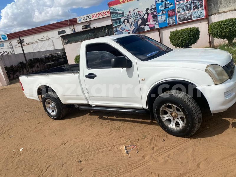 Big with watermark isuzu d max maputo maputo 17199