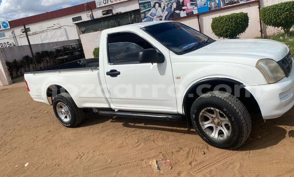 Tenga Tsaru Isuzu D-MAX Zvimwe Mota in Maputo in Maputo Tenga Tsaru Isuzu D-MAX Zvimwe Mota in Maputo in Maputo