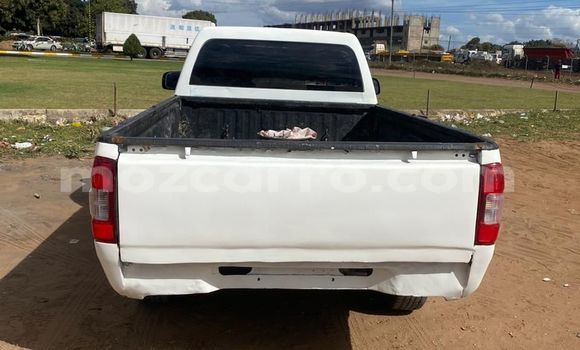 Tenga Tsaru Isuzu D-MAX Zvimwe Mota in Maputo in Maputo Tenga Tsaru Isuzu D-MAX Zvimwe Mota in Maputo in Maputo