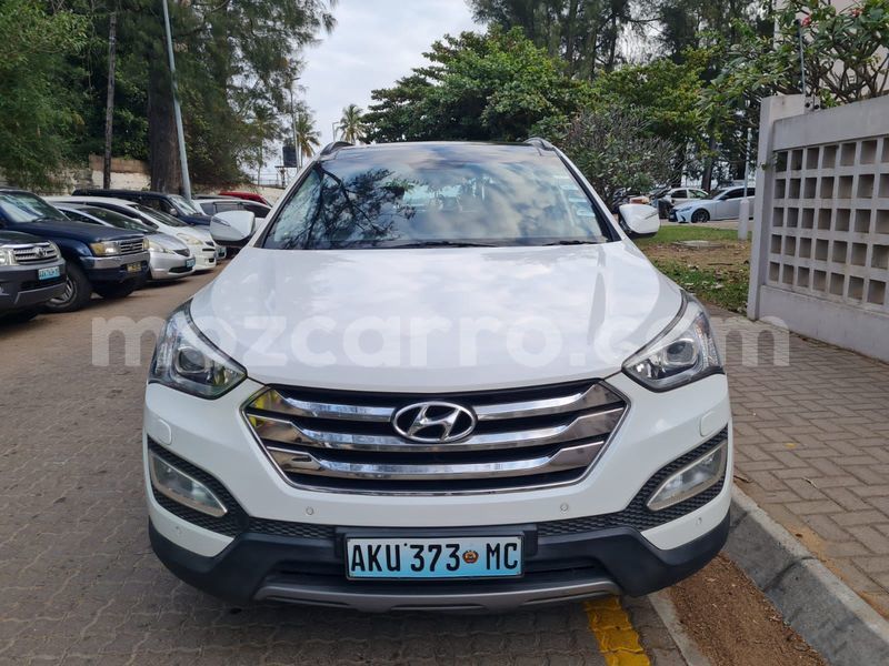 Big with watermark hyundai santa fe maputo maputo 17201