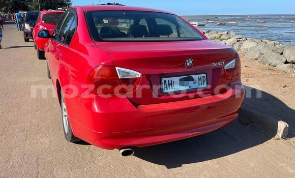 Comprar Usado BMW 3-Series Vermelho Carro em Maputo em Maputo Comprar Usado BMW 3-Series Vermelho Carro em Maputo em Maputo