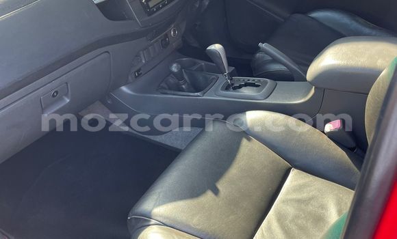 Tenga Tsaru Toyota Hilux Tsvuku Mota in Maputo in Maputo Tenga Tsaru Toyota Hilux Tsvuku Mota in Maputo in Maputo