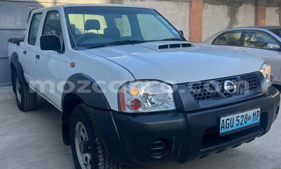 Tenga Tsaru Nissan Hardbody Chena Mota in Maputo in Maputo Tenga Tsaru Nissan Hardbody Chena Mota in Maputo in Maputo